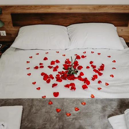 Noor Otel 4*